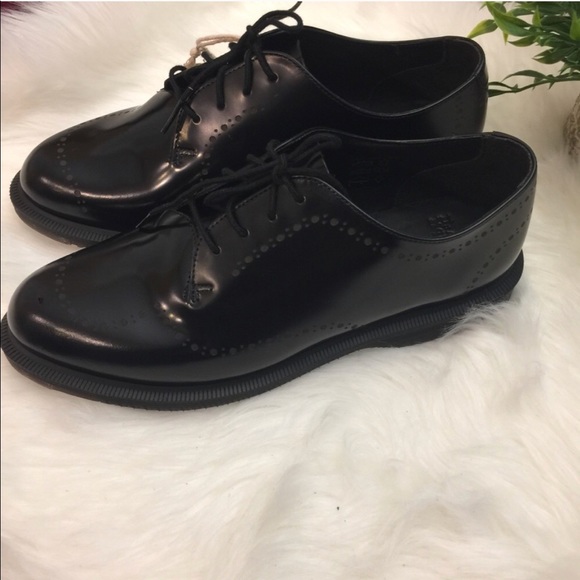 Dr. Martens Shoes - Doc martins